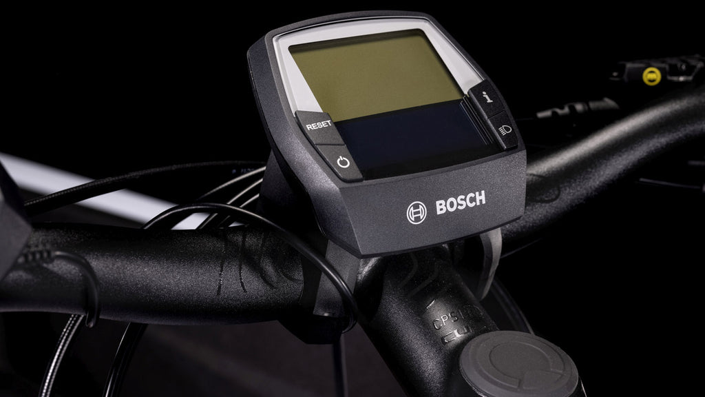 Cube Cargo Hybrid 500 flashwhite´n´black