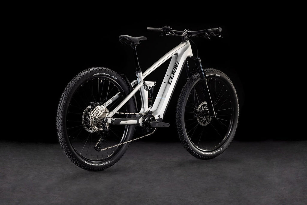 Cube Stereo Hybrid ONE22 Race 800 silver n´black