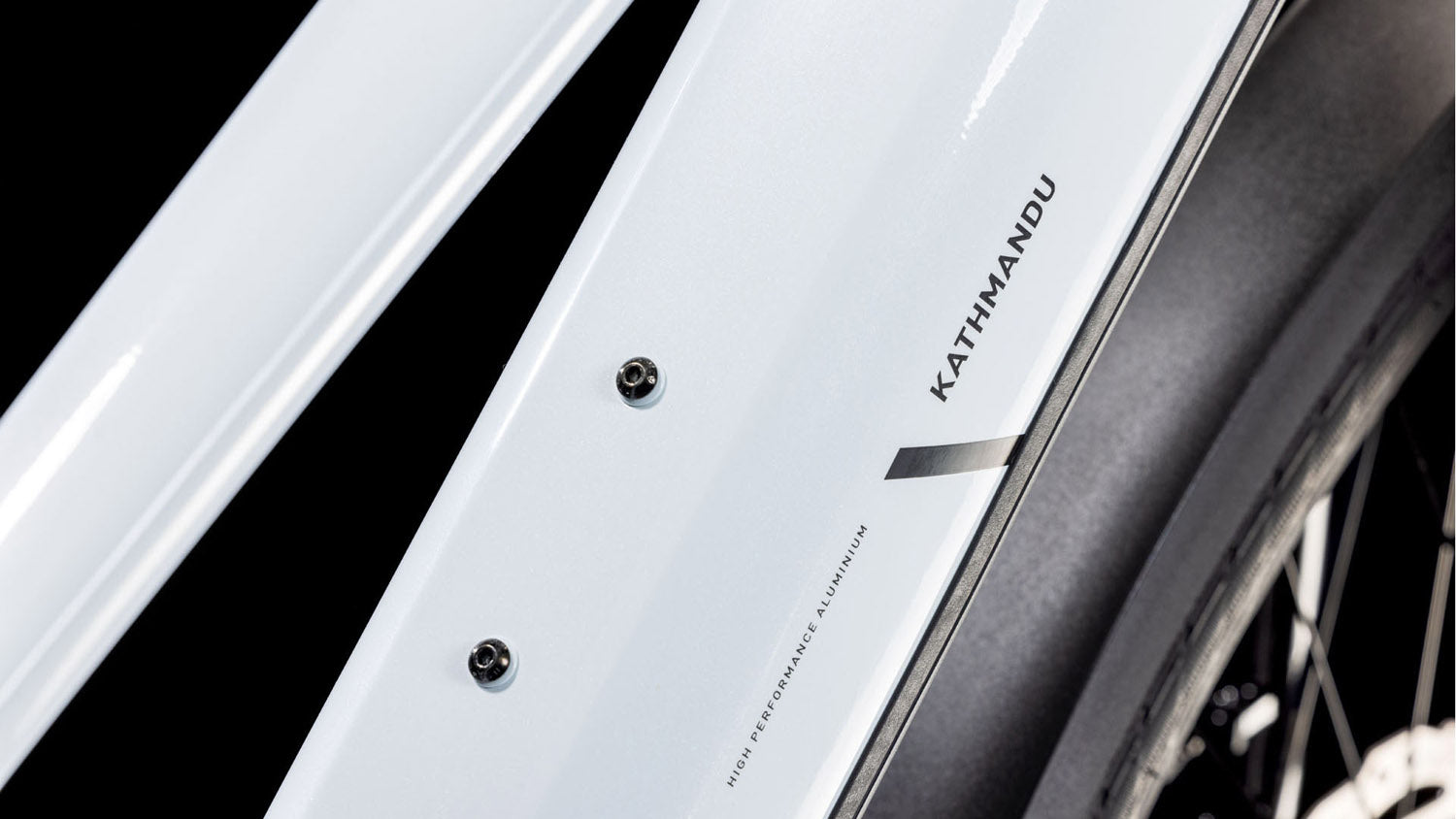 Cube Kathmandu Hybrid ONE 600 polarwhite´n´black