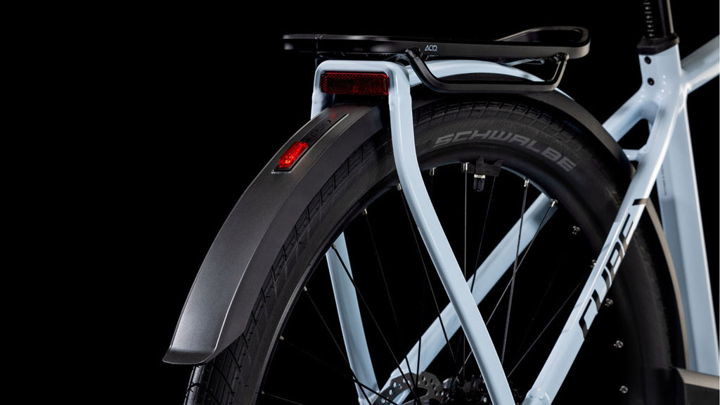 Cube Kathmandu Hybrid ONE 600 polarwhite´n´black