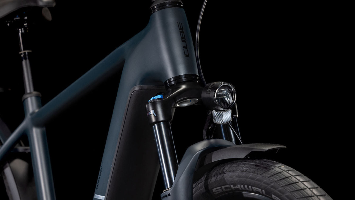 Cube Kathmandu Hybrid Comfort Pro 800 night´n´chrome
