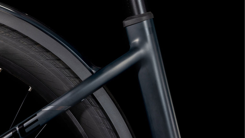 Cube Kathmandu Hybrid Comfort Pro 800 Easy Entry night´n´chrome