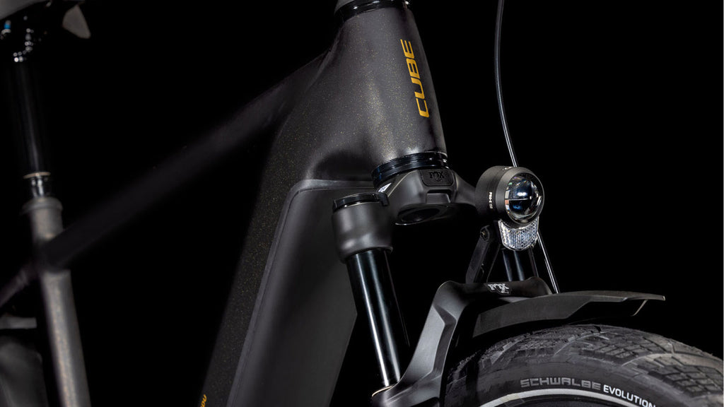 Cube Kathmandu Hybrid SLT 800 golddust´n´black