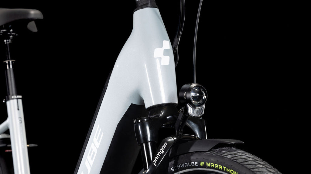 Cube Supreme Hybrid Deluxe SLX 625 polargrey´n´white