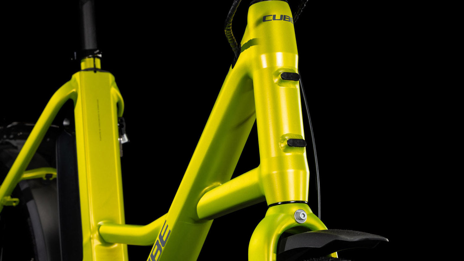 Cube Compact Hybrid 500 lizard´n´reflex